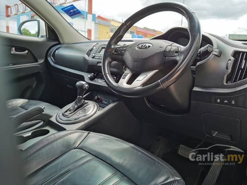 Kia Sportage 12 2 0 In Johor Automatic Suv White For Rm 36 0 Carlist My