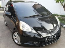 Honda Jazz 1.5 RS AT Hitam DP 17jt Kondisi Istimewa Dan Siap Pakai Untuk Tahun Baruan