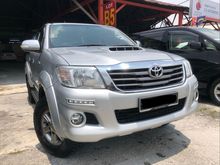 2015 Toyota Hilux 2.5 G VNT Pickup Truck