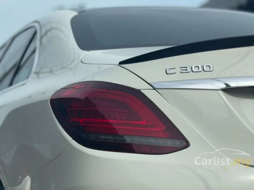 2021 Mercedes-Benz C300 AMG Line Sedan