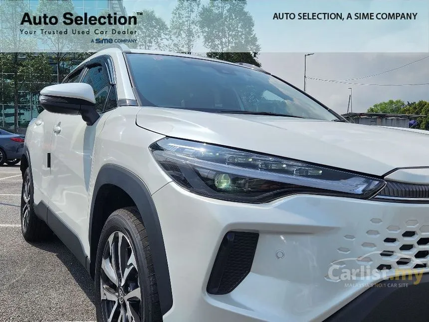 2025 Toyota Corolla Cross V SUV