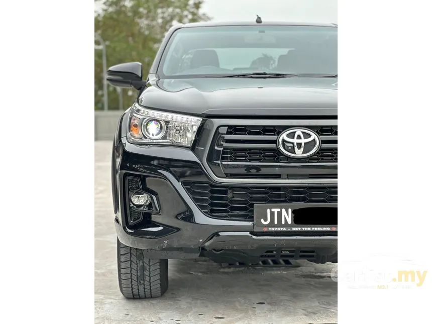 2019 Toyota Hilux Black Edition Dual Cab Pickup