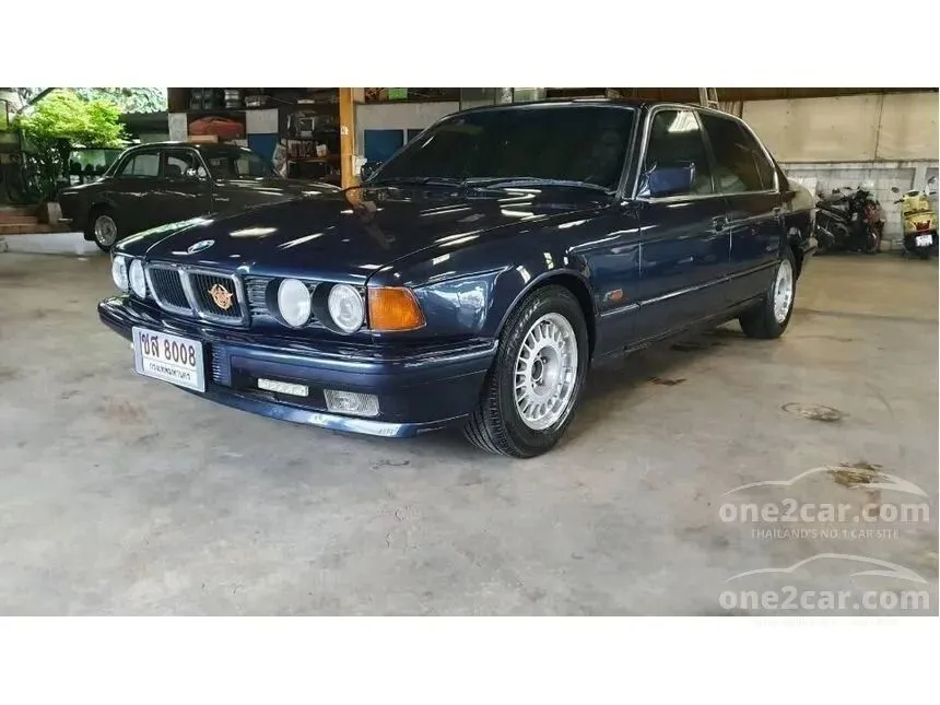 1993 BMW 730i Sedan