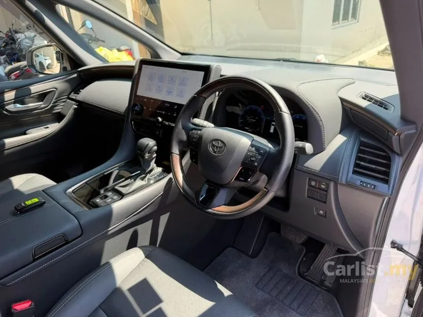 2024 Toyota Alphard Z 7-Seater MPV