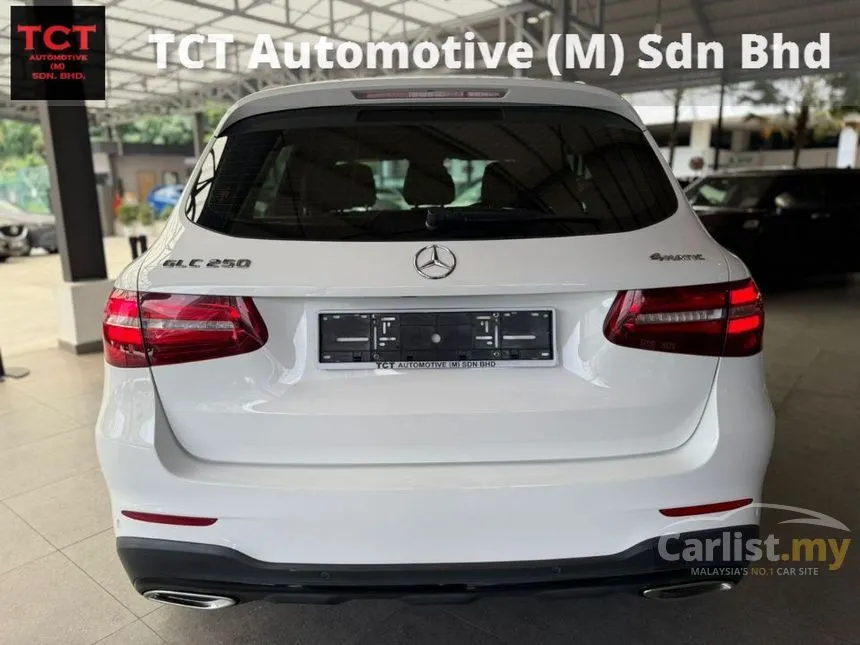 2018 Mercedes-Benz GLC250 4MATIC AMG Line SUV