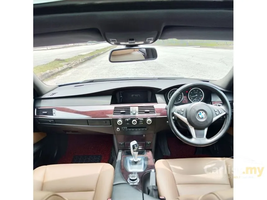 2010 BMW 523i SE Sedan