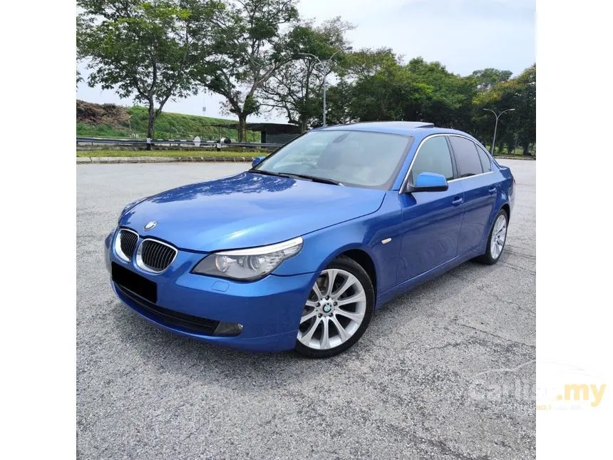 2010 BMW 523i SE Sedan