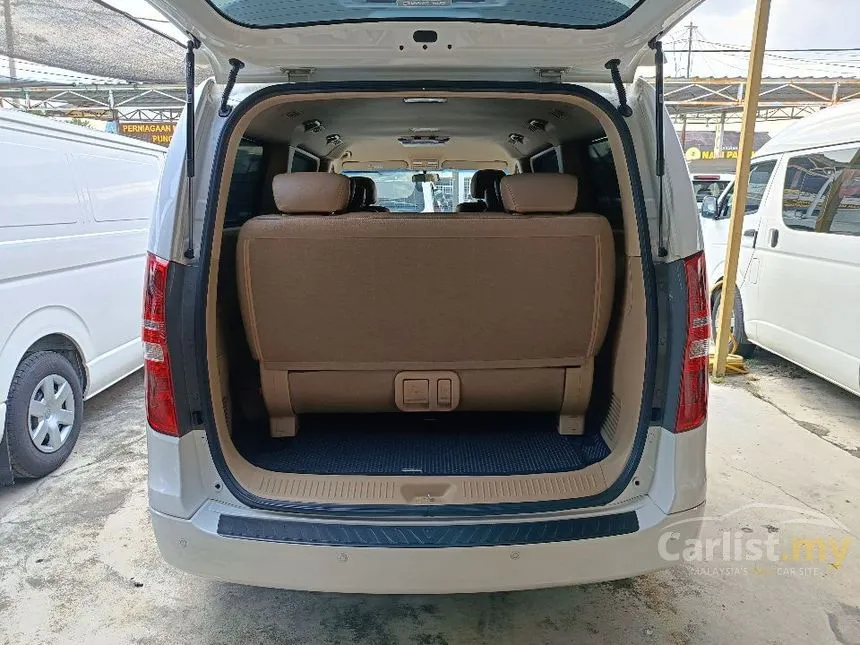2019 Hyundai Grand Starex Executive Plus MPV