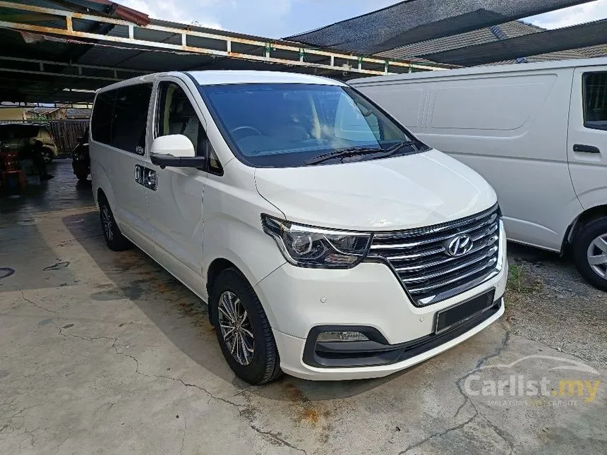 2019 Hyundai Grand Starex Executive Plus MPV