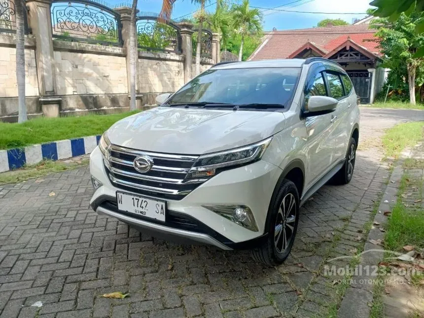 Jual Mobil Daihatsu Terios 2022 R 1.5 di Jawa Timur Manual SUV Putih Rp 224.000.000