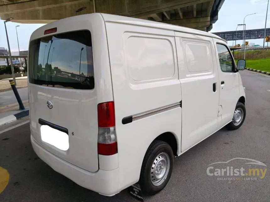 2011 Daihatsu Gran Max Panel Van