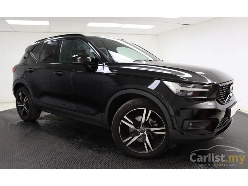 2022 Volvo XC40 T5 R-Design SUV