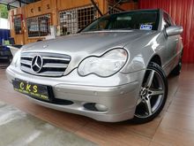Mercedes-Benz C240 Avantgarde Sedan