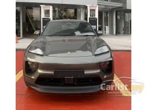 2025 Porsche Macan 4 SUV