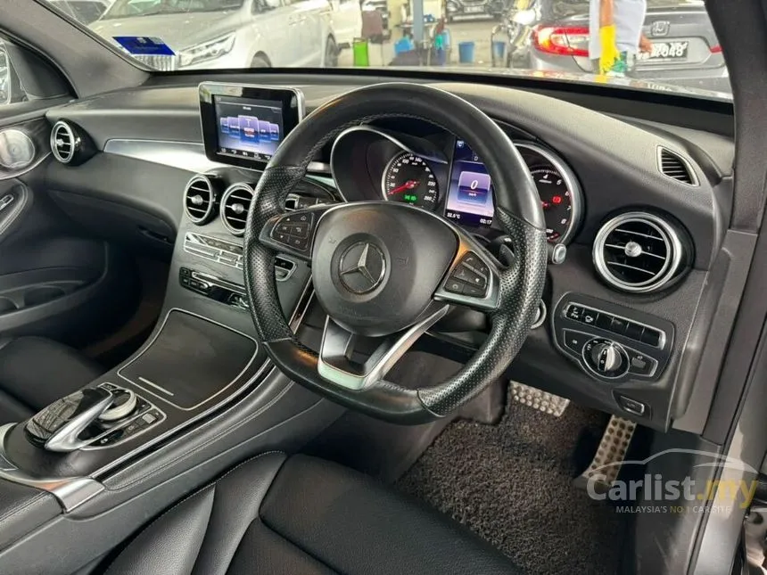 2016 Mercedes-Benz GLC250 4MATIC SUV