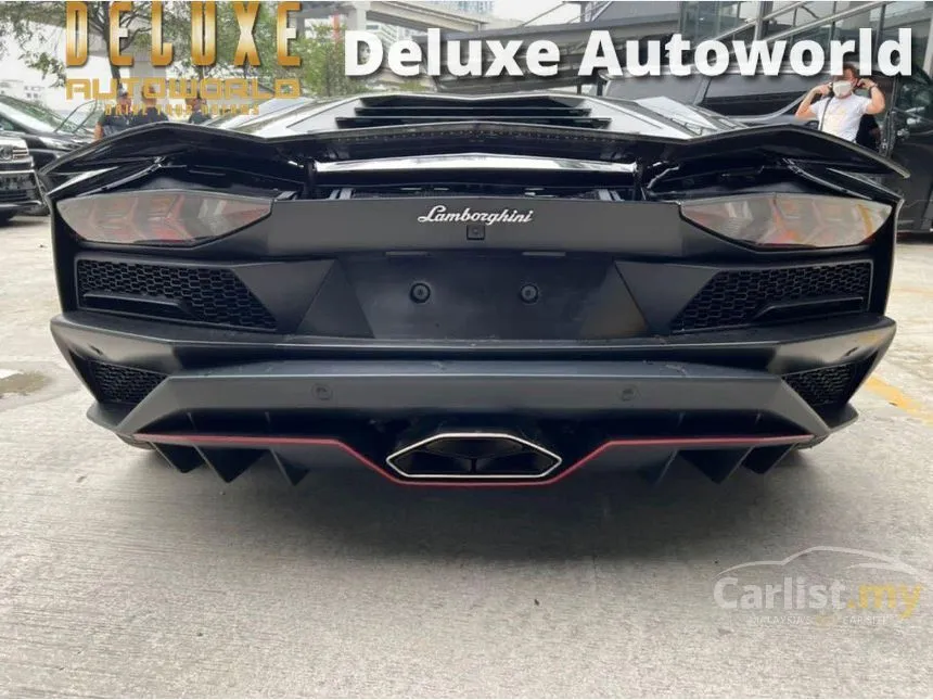 2017 Lamborghini Aventador S Coupe