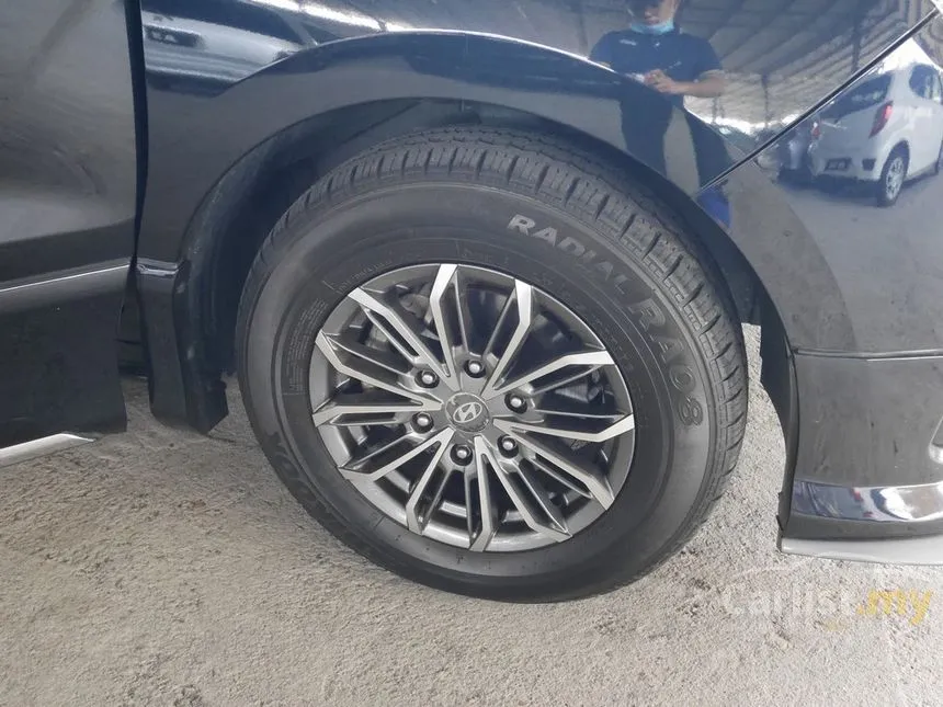 2019 Hyundai Grand Starex Royale MPV