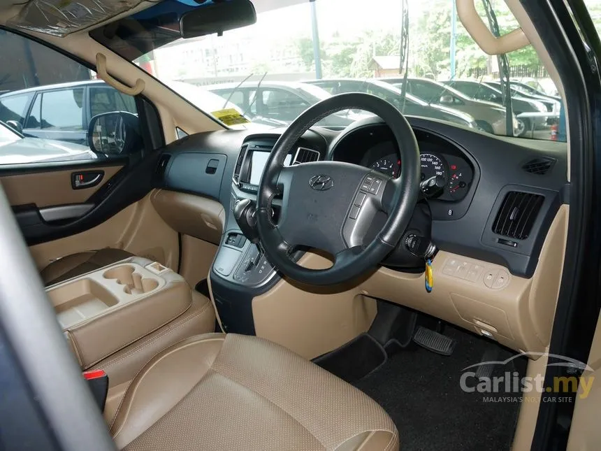 2019 Hyundai Grand Starex Royale MPV