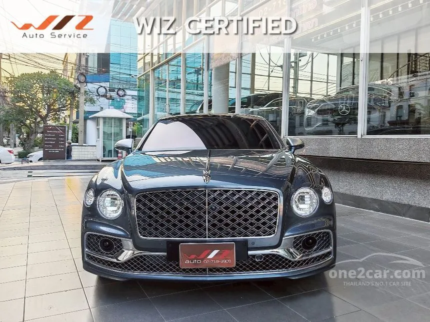2024 Bentley Flying Spur Mulliner Hybrid Sedan