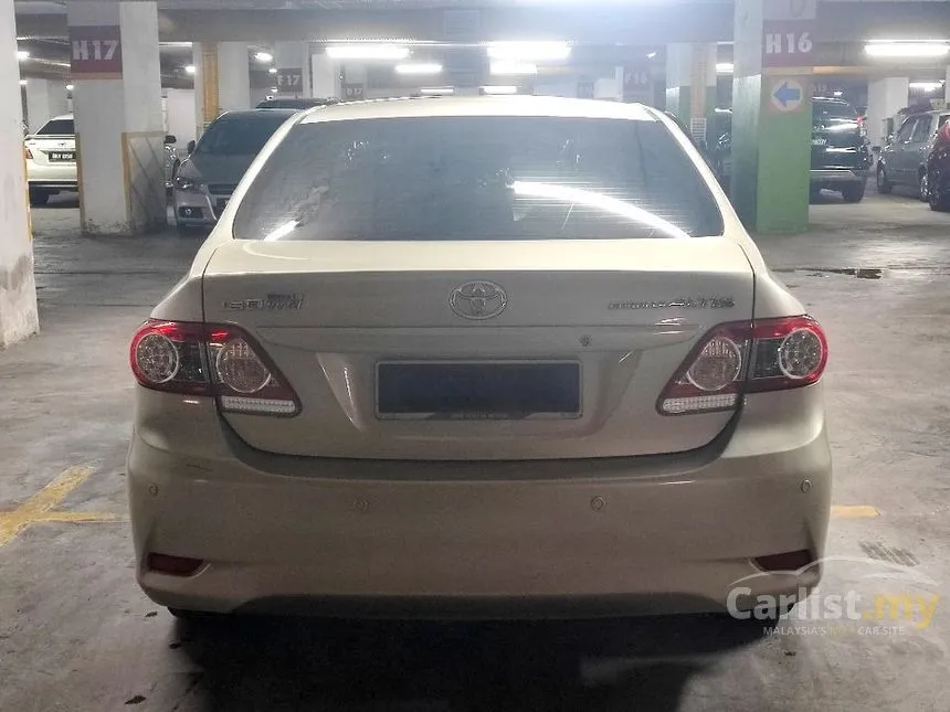 2011 Toyota Corolla Altis E Sedan