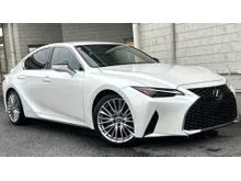 2021 Lexus IS 300 2.0 Luxury Sedan (VERSION L)