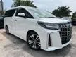 Recon 2019 Toyota Alphard 2.5 SC DIM BSM Tip Top Condition - Cars for sale