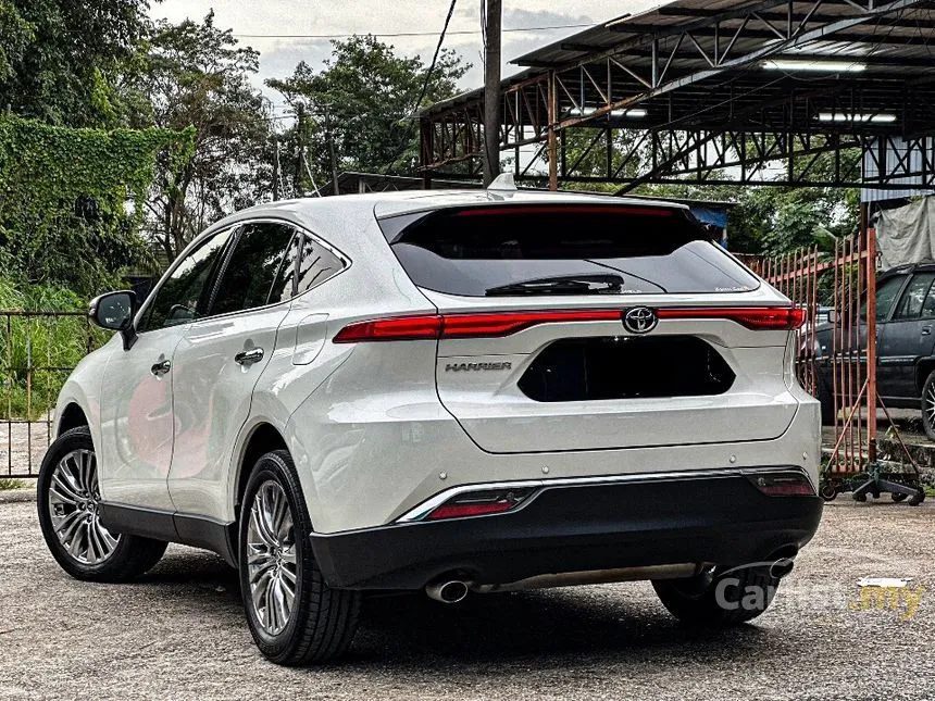 2022 Toyota Harrier Z SUV