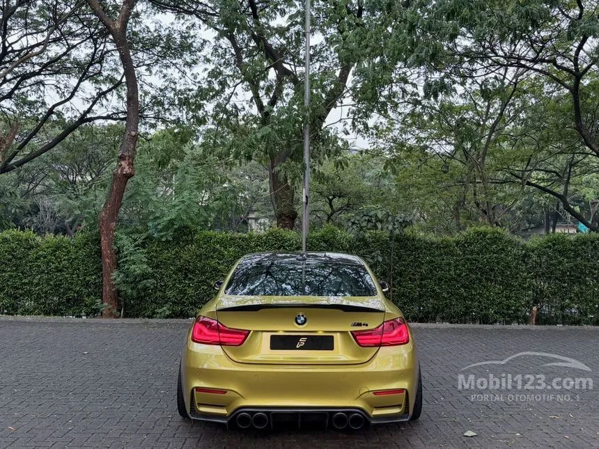 2014 BMW M4 Coupe