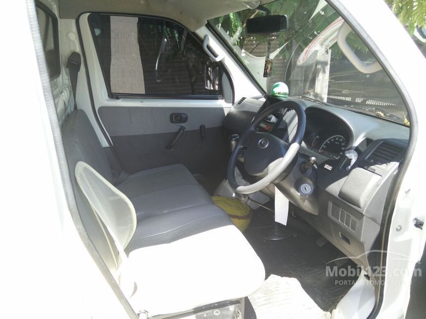 2014 Daihatsu Gran Max STD BOX Single Cab Pick-up