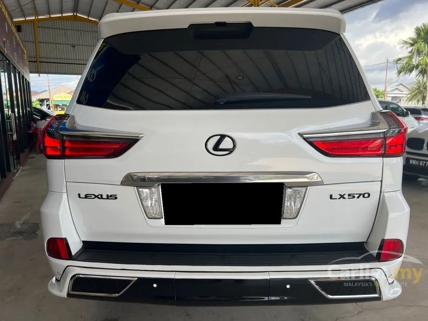 2016 Lexus LX570 SUV