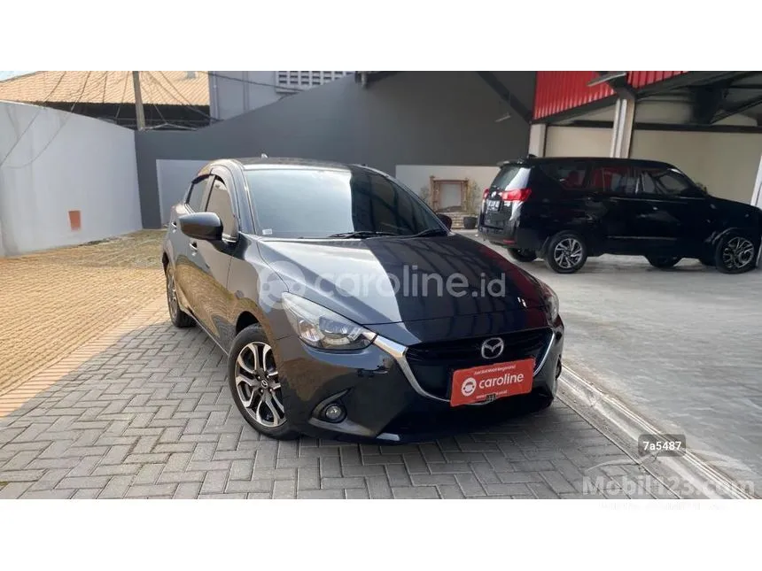 2016 Mazda 2 R Hatchback
