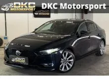 2022 Mazda 3 2.0 SKYACTIV-G High Plus Sedan / POWER SUNROOF / LEATHER UPHOLSTERY / HUD / MRCC / BSM / RCTA / LAS / SBS / DAA / 7 AIRBAGS / FWD / PM /