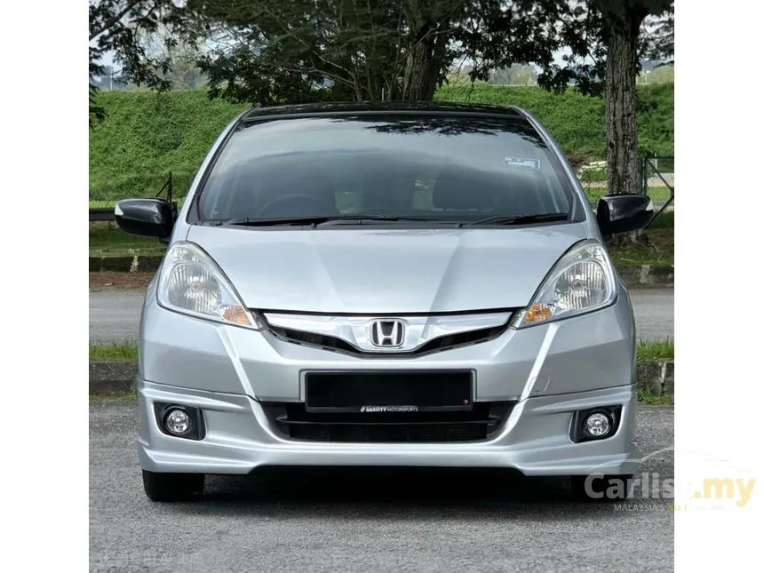 2014 Honda Jazz Hybrid Hatchback