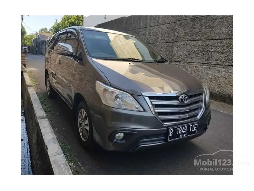 Jual Mobil Toyota Kijang Innova 2014 G 2.0 di DKI Jakarta Automatic MPV Abu