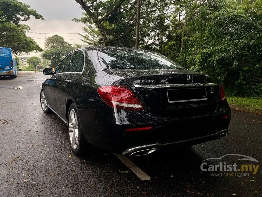 2016 Mercedes-Benz E200 Avantgarde Sedan