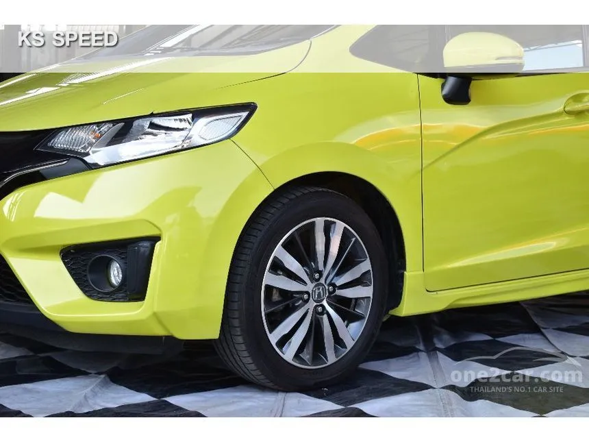 2014 Honda Jazz SV i-VTEC Hatchback