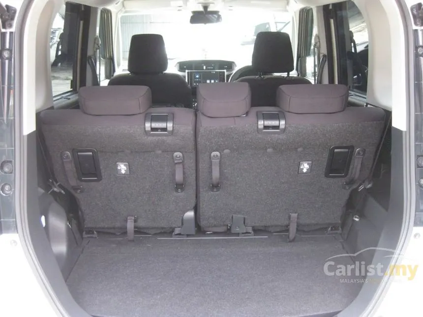 2021 Toyota Roomy Custom G-T MPV