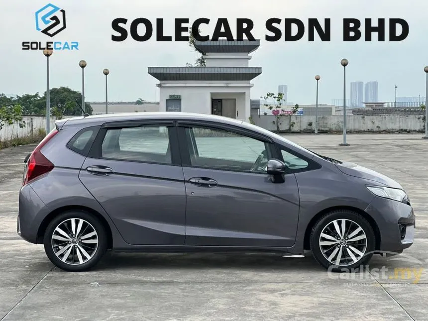 2016 Honda Jazz V i-VTEC Hatchback