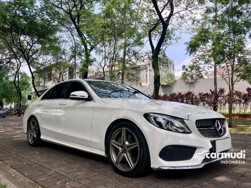 2017 Mercedes-Benz C200 AMG Sedan