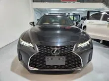 2023 Lexus IS 300 2.0 Base sedan