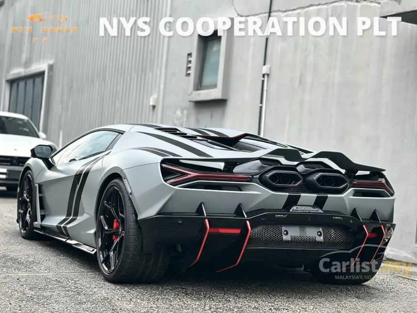 2025 Lamborghini Revuelto Coupe
