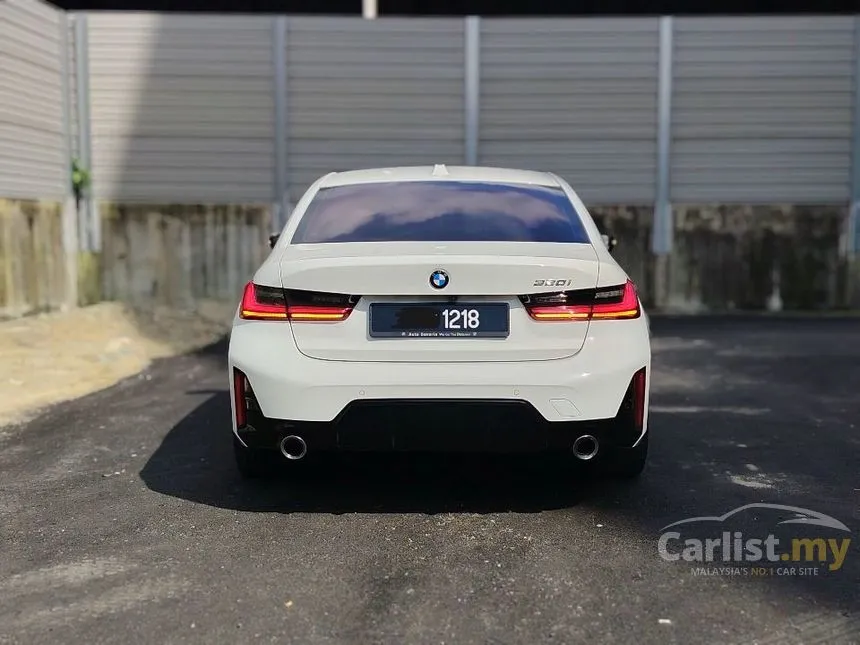 2023 BMW 320i M Sport Sedan