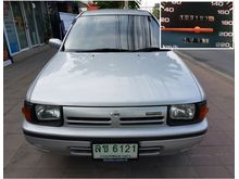 1998 Nissan NV 1.6 QUEENCAB Queen Cab SLX Pickup MT