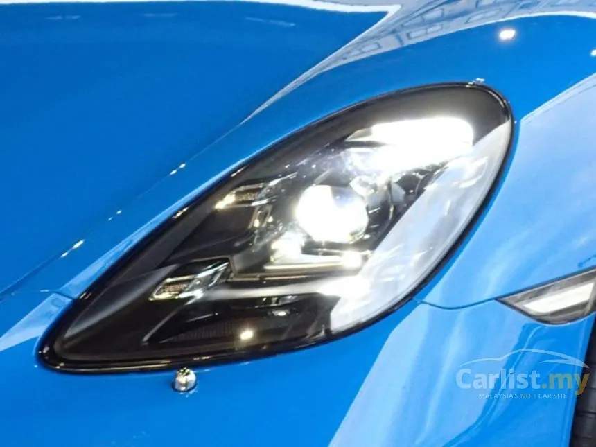 2022 Porsche 718 Boxster Convertible