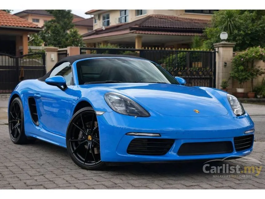 2022 Porsche 718 Boxster Convertible