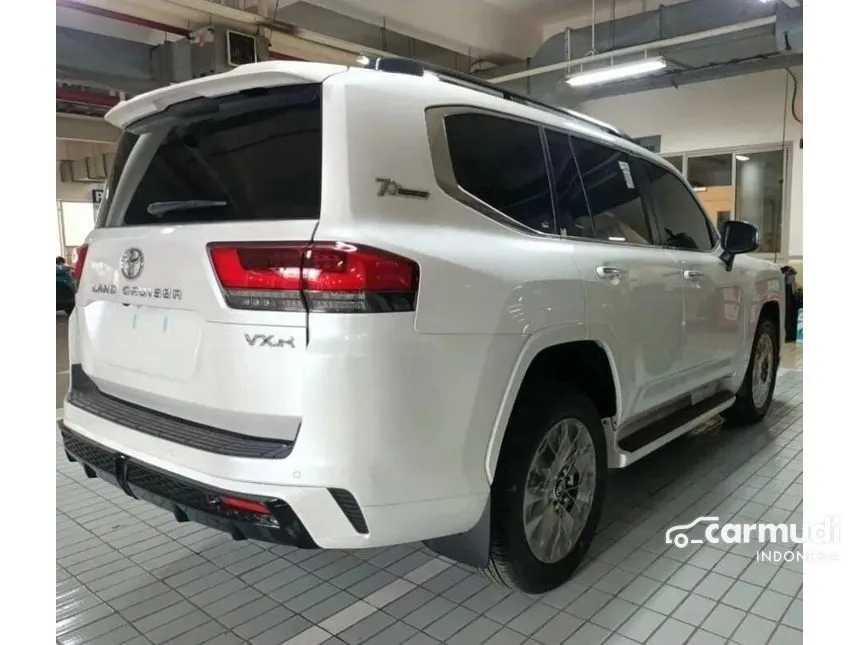 2024 Toyota Land Cruiser VX-R 70th Anniversary SUV