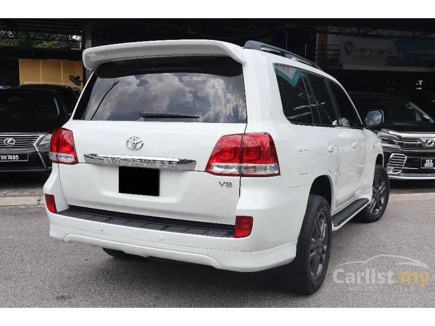 2010 Toyota Land Cruiser URJ202 SUV