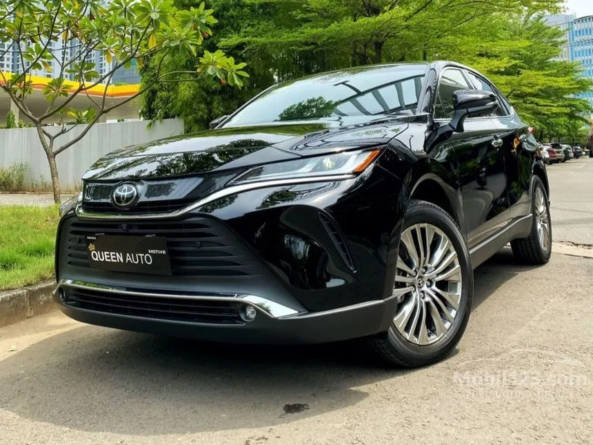 2022 Toyota Harrier SUV