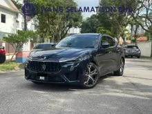 2022 Maserati Levante 3.0 Modena S // 22k KM SUPER LOW MILES // Owner drove less than 2k KM // 100 accident free // jpn specs still have scrut report
