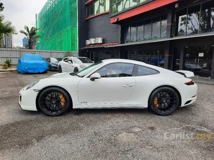 2019 Porsche 911 Carrera GTS Coupe